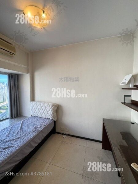 The Metropolis Residence Rental 2 Bedrooms 492 ft²