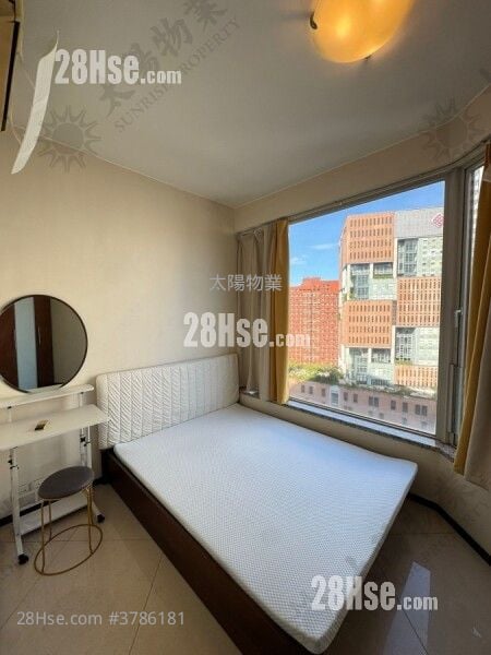 The Metropolis Residence Rental 2 Bedrooms 492 ft²