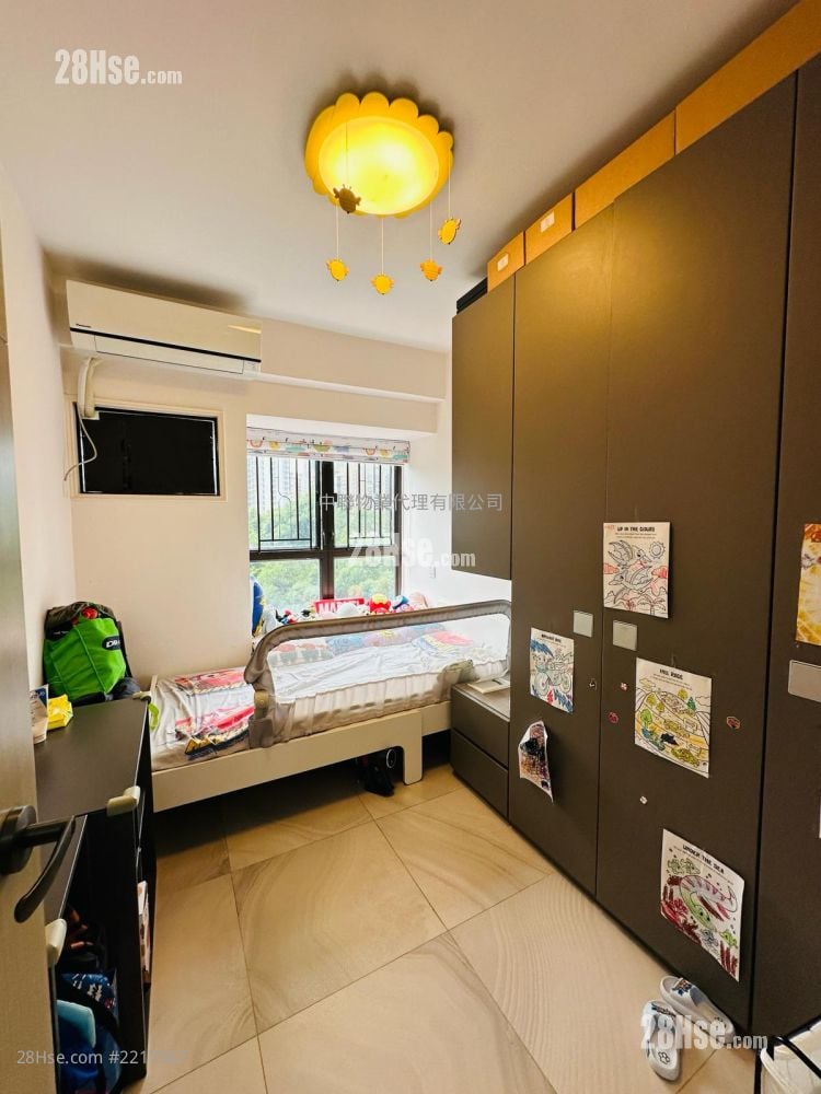 Parc Royale Sell 942 ft²