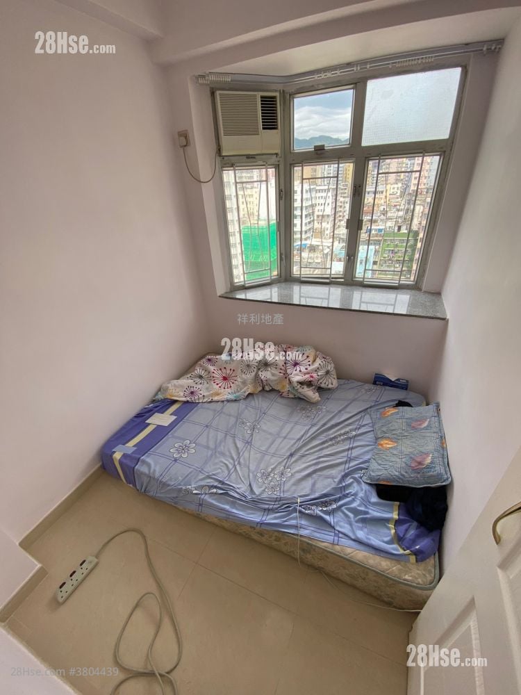 单幢楼房 租盘 2 房 , 1 浴室 262 平方尺