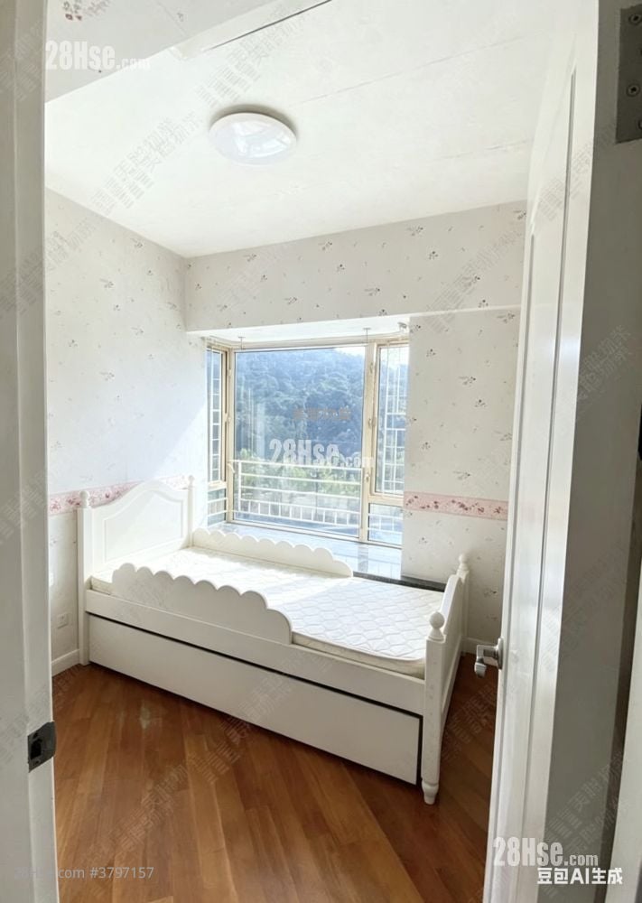 La Cite Noble Rental 3 Bedrooms , 2 Bathrooms 644 ft²