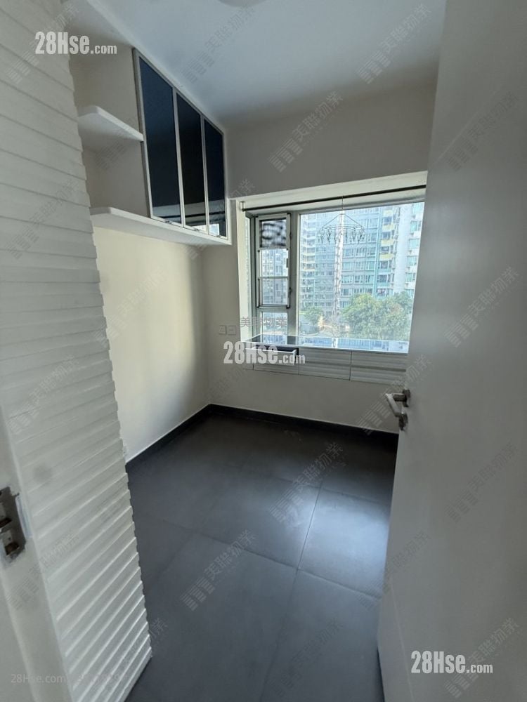 蝶翠峰 租盤 3 房 569 平方呎