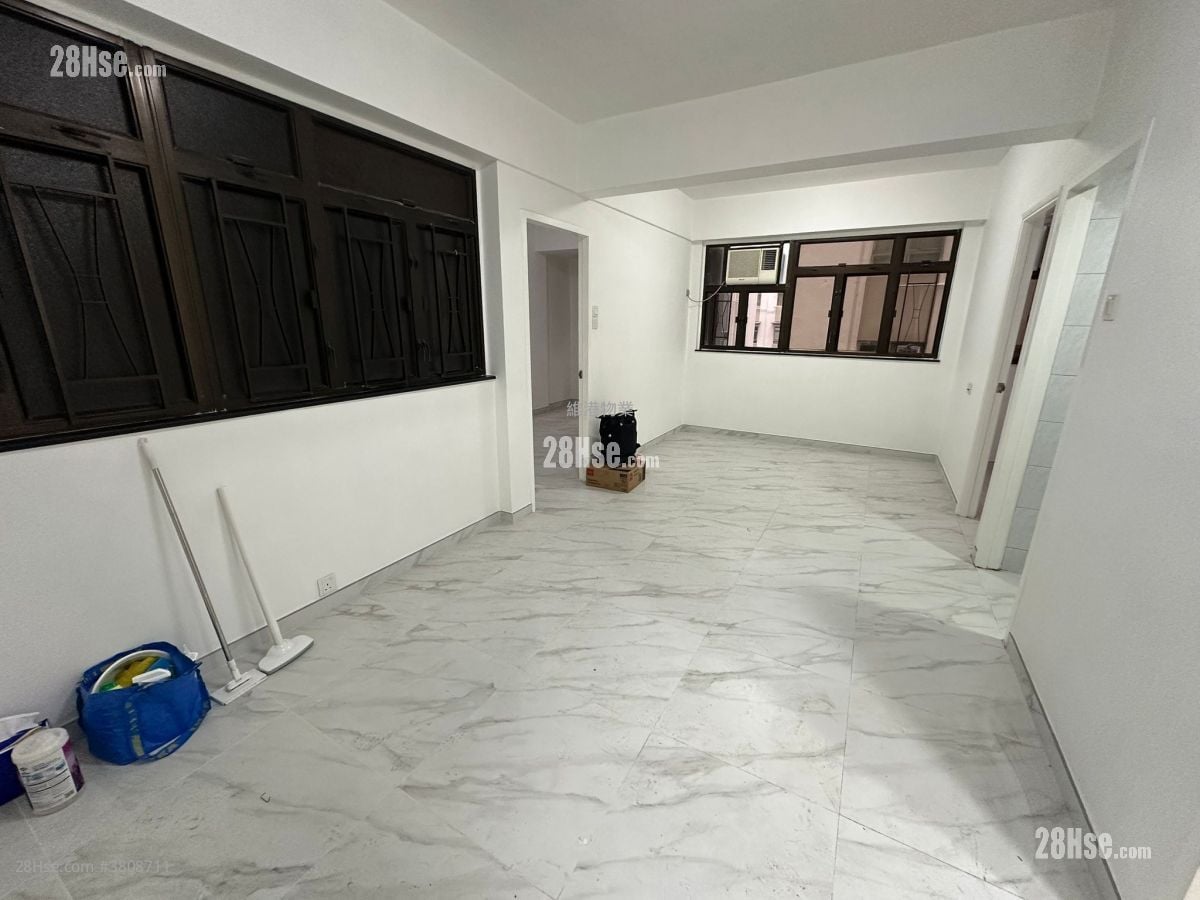 Chee On Building Rental 2 Bedrooms , 1 Bathroom 465 ft²