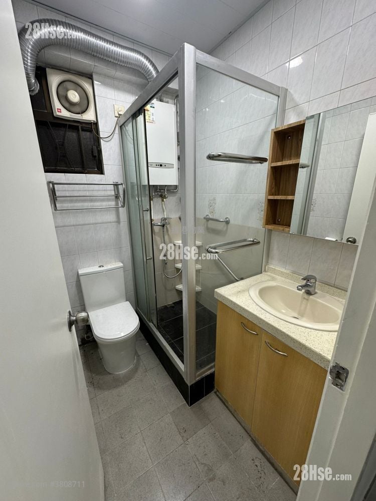 Chee On Building Rental 2 Bedrooms , 1 Bathroom 465 ft²