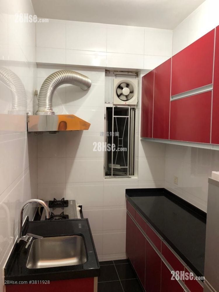 英皇大楼 售盘 2 房 , 1 浴室 498 平方尺