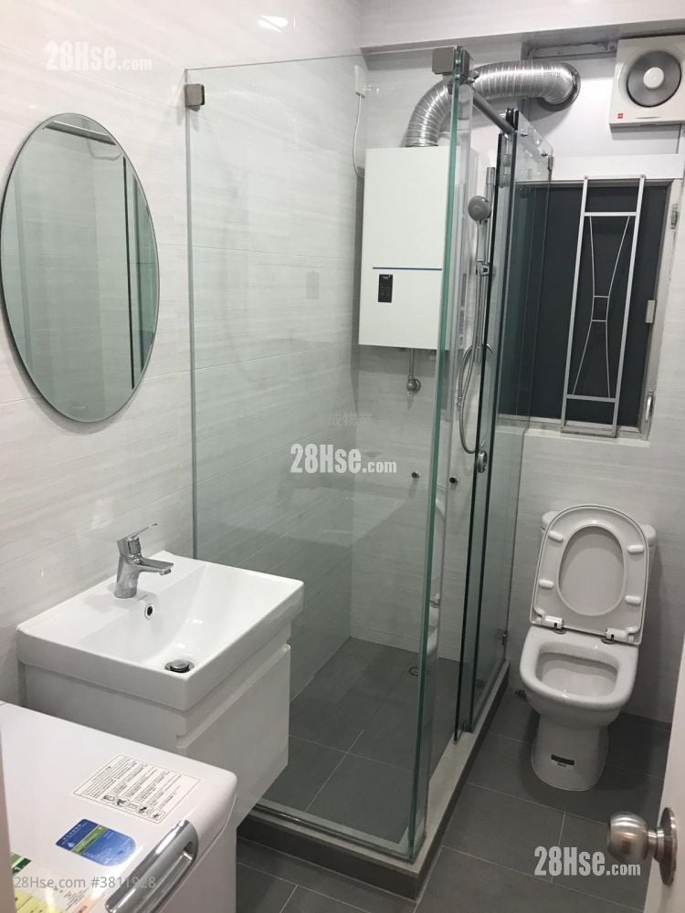 英皇大楼 售盘 2 房 , 1 浴室 498 平方尺