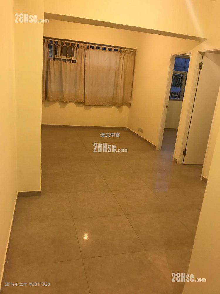 英皇大楼 售盘 2 房 , 1 浴室 498 平方尺