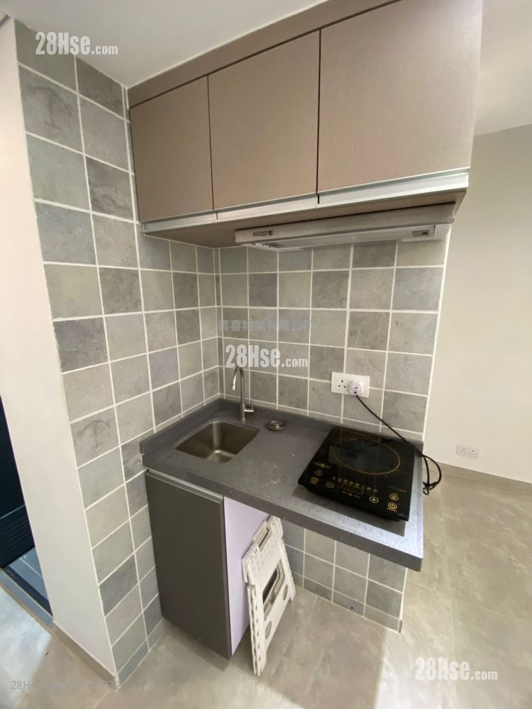 Apartment Rental Studio , 1 Bathroom 210 ft²