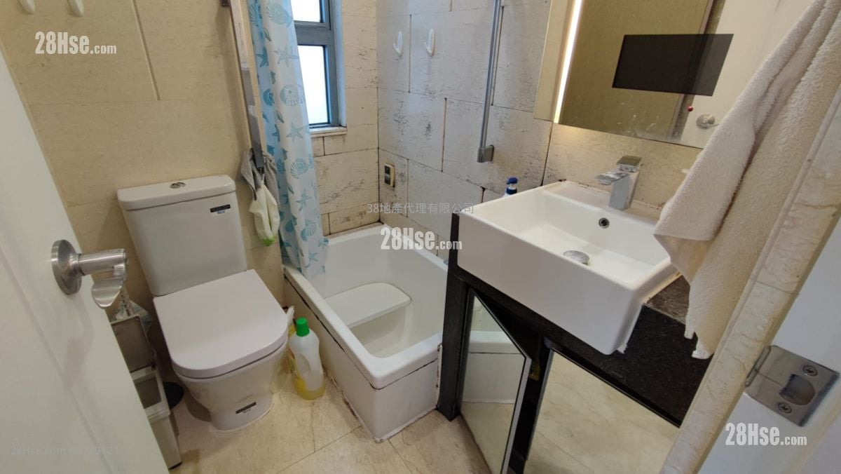 Maison Rose Rental 1 Bedroom , 1 Bathroom 297 ft²