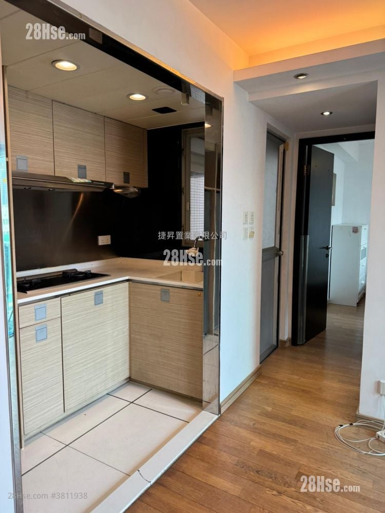 翔龍灣 售盤 2 房 , 1 浴室 385 平方呎