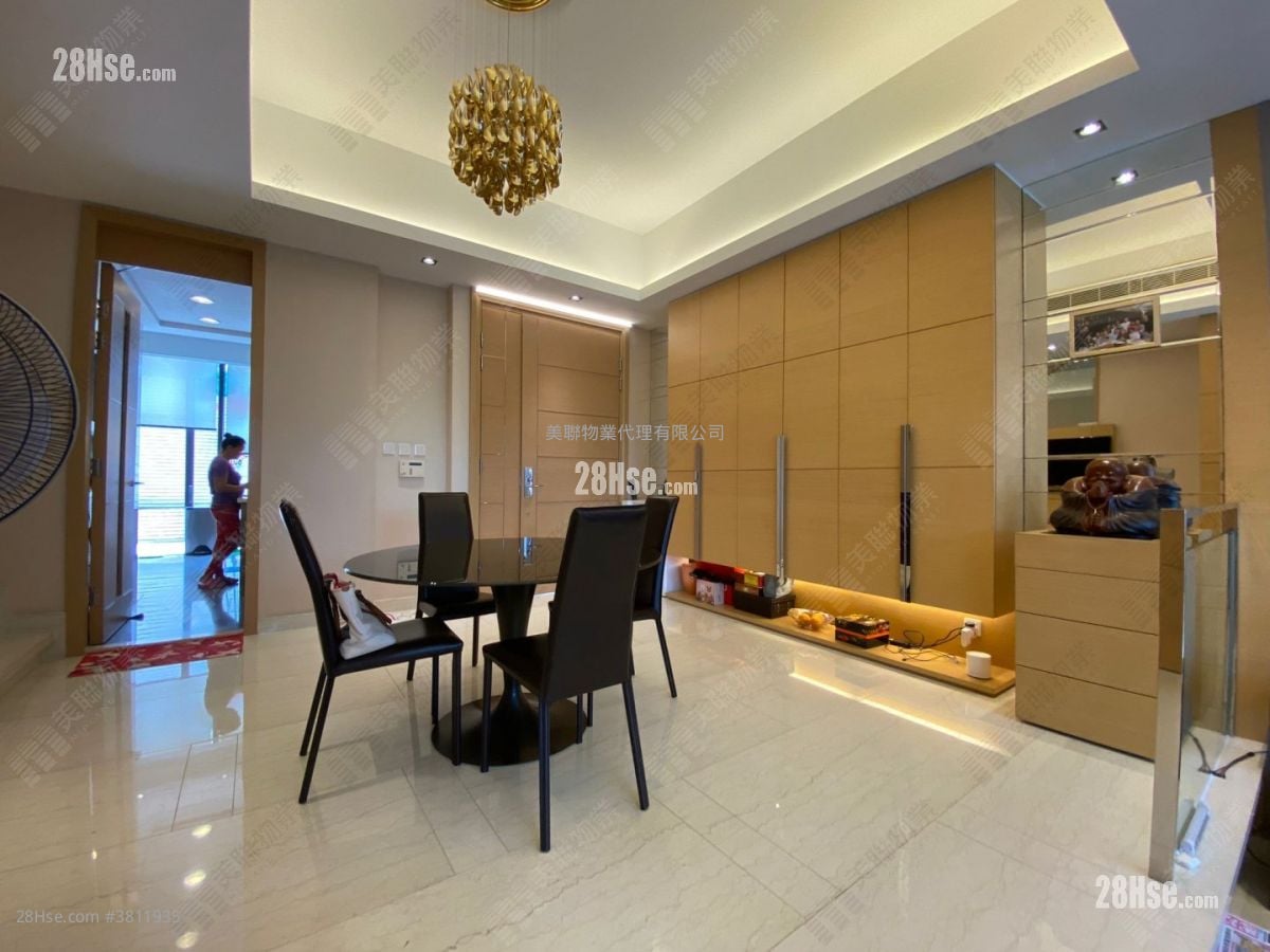 天巒 售盤 3 房 , 4 浴室 1,576 平方呎