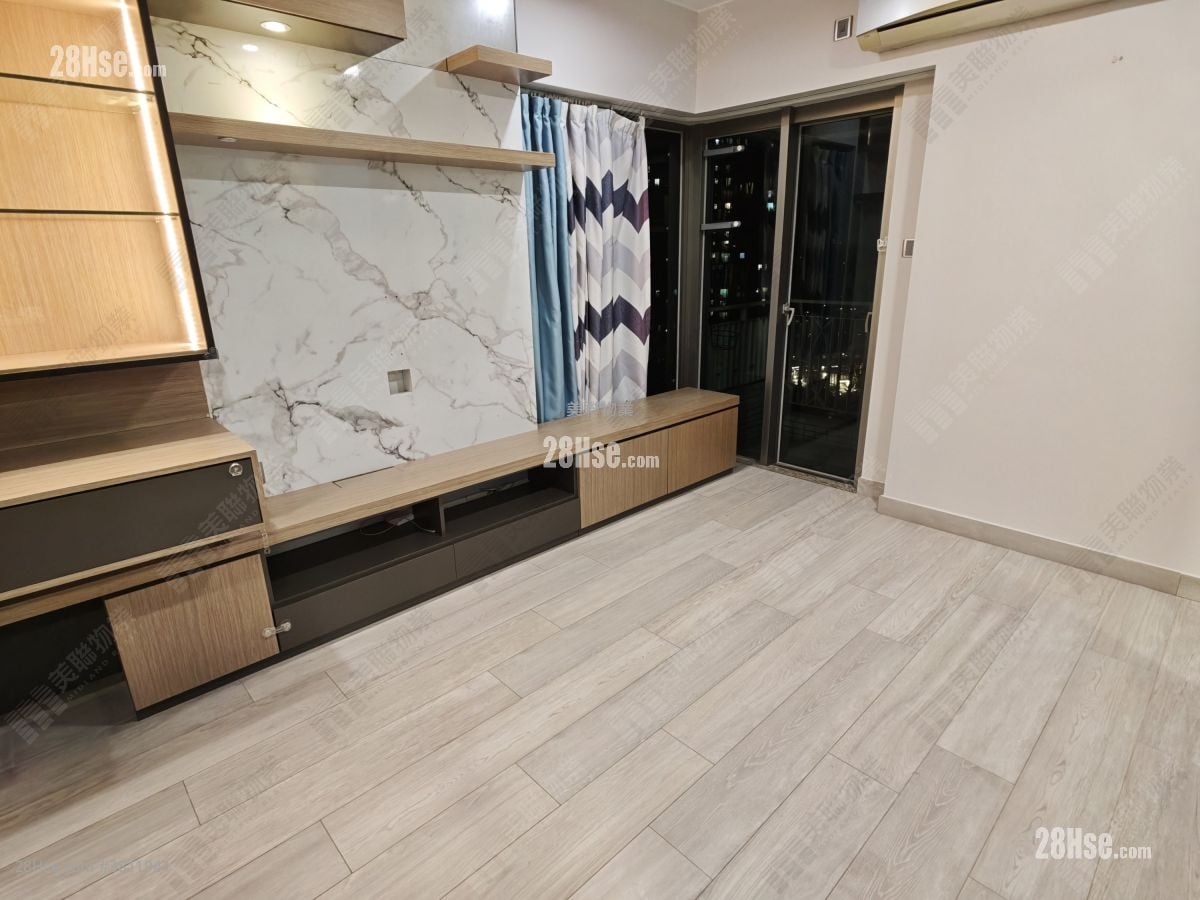 Yoho Town Sell 2 Bedrooms , 1 Bathroom 422 ft²