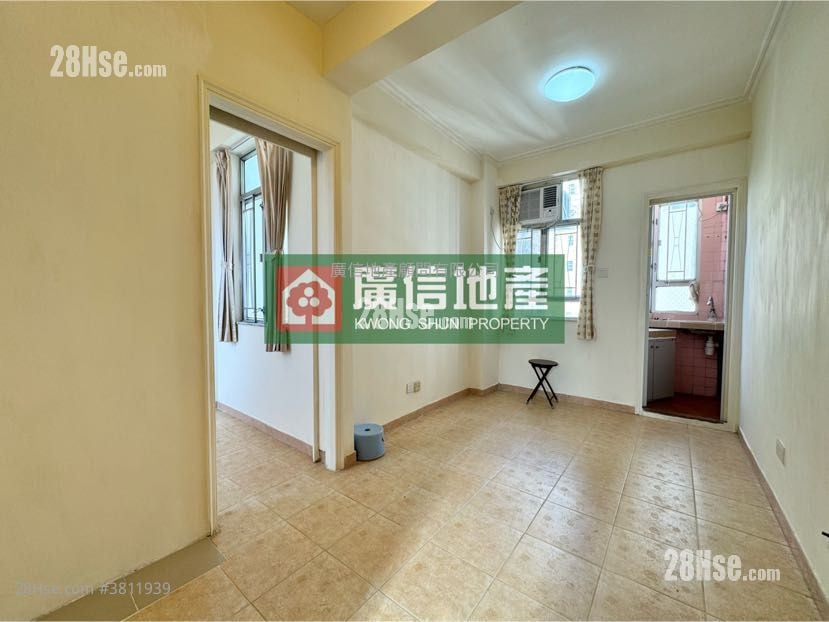 Tung On Court Rental 1 Bedroom , 1 Bathroom 242 ft²