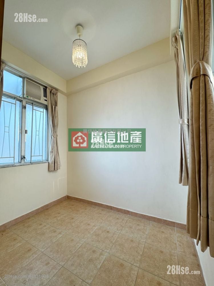 Tung On Court Rental 1 Bedroom , 1 Bathroom 242 ft²