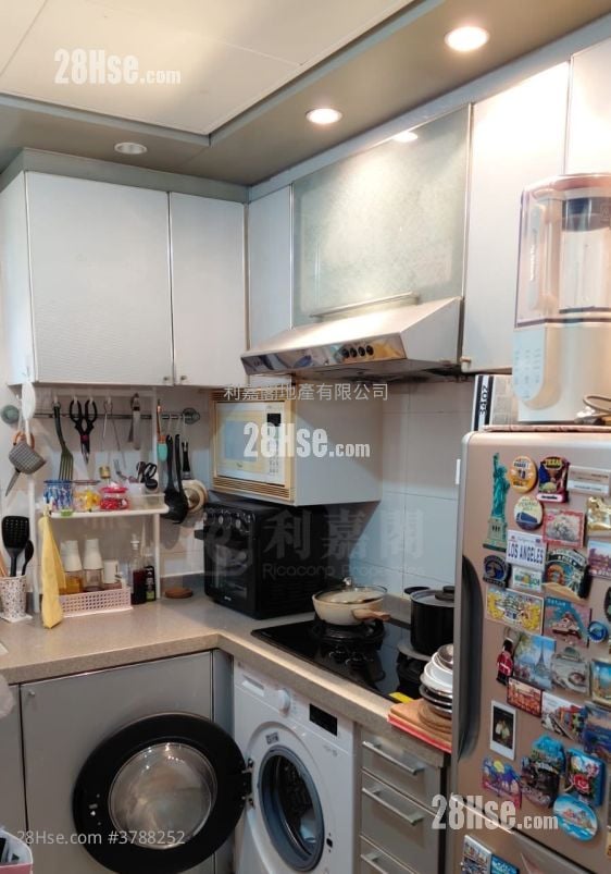 La Cite Noble Sell 2 Bedrooms , 1 Bathroom 436 ft²