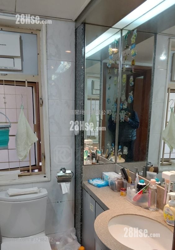 La Cite Noble Sell 2 Bedrooms , 1 Bathroom 436 ft²