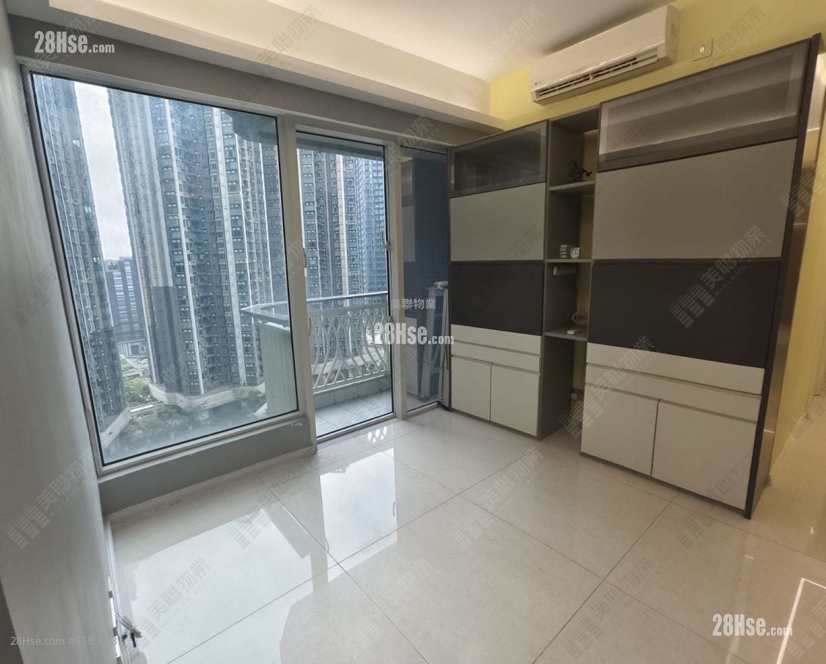 峻滢 售盘 3 房 , 2 浴室 693 平方尺