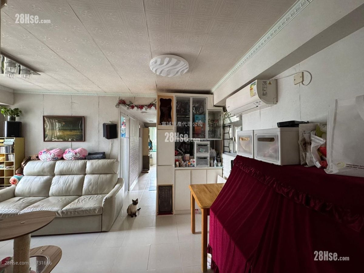 宏景花园 售盘 3 房 , 1 浴室 574 平方尺