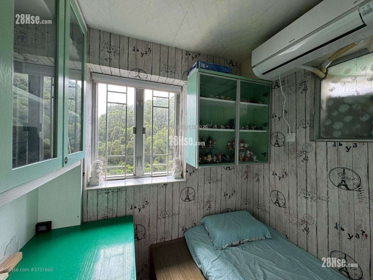 宏景花园 售盘 3 房 , 1 浴室 574 平方尺