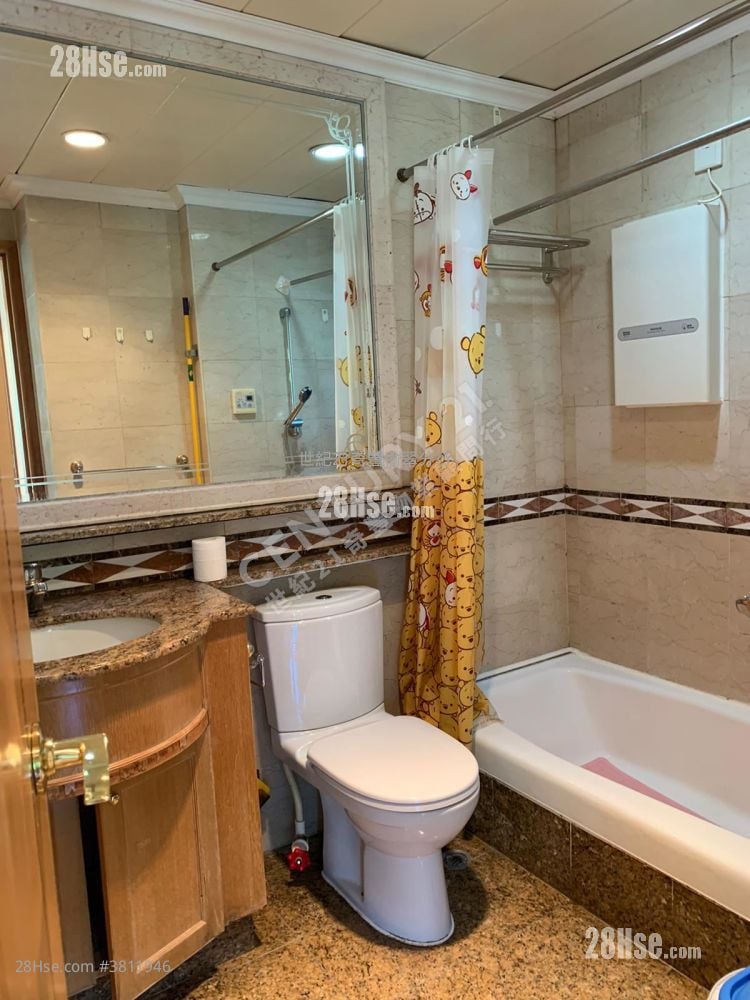 Castello Sell 2 Bedrooms , 1 Bathroom 547 ft²