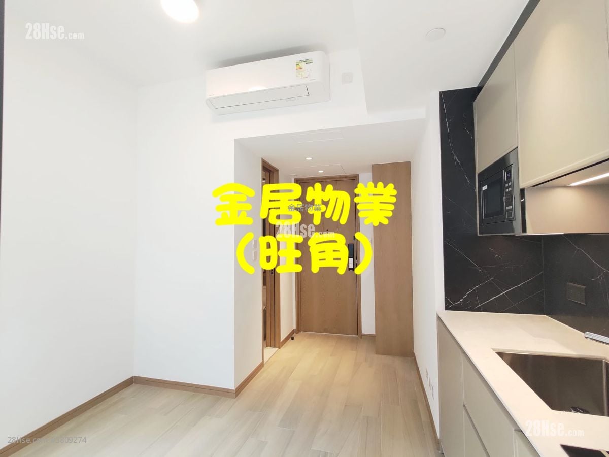 Uptify Sell Studio , 1 Bathroom 172 ft²