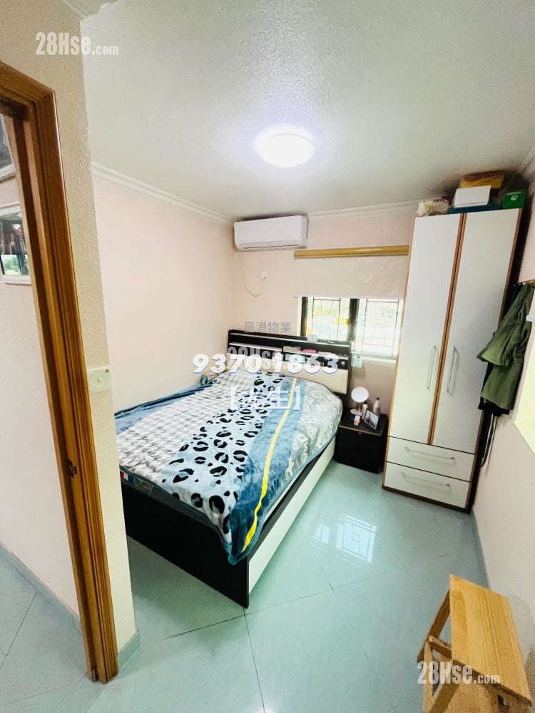 村屋 售盘 3 房 , 1 浴室 700 平方尺