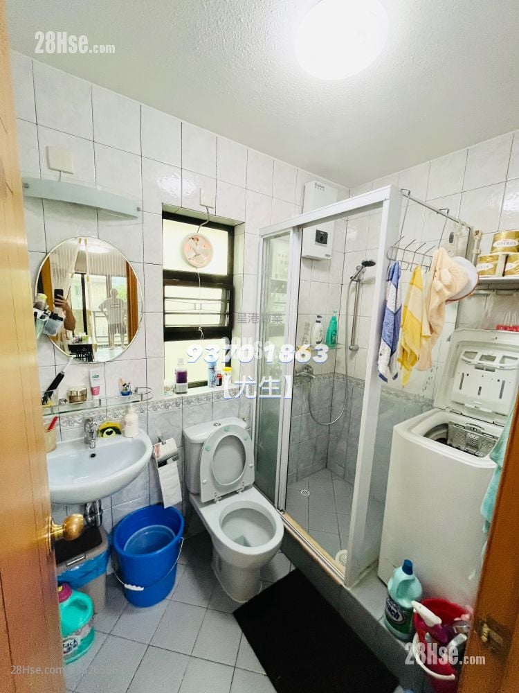 村屋 售盘 3 房 , 1 浴室 700 平方尺