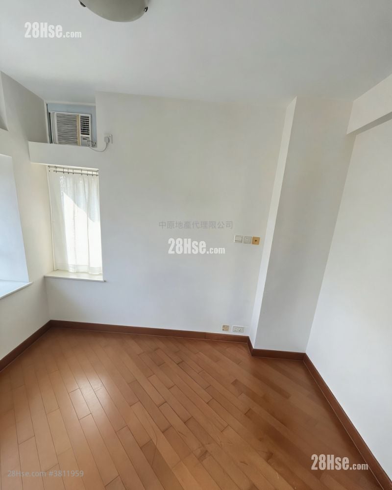 蓝天海岸 售盘 1 房 , 1 浴室 388 平方尺