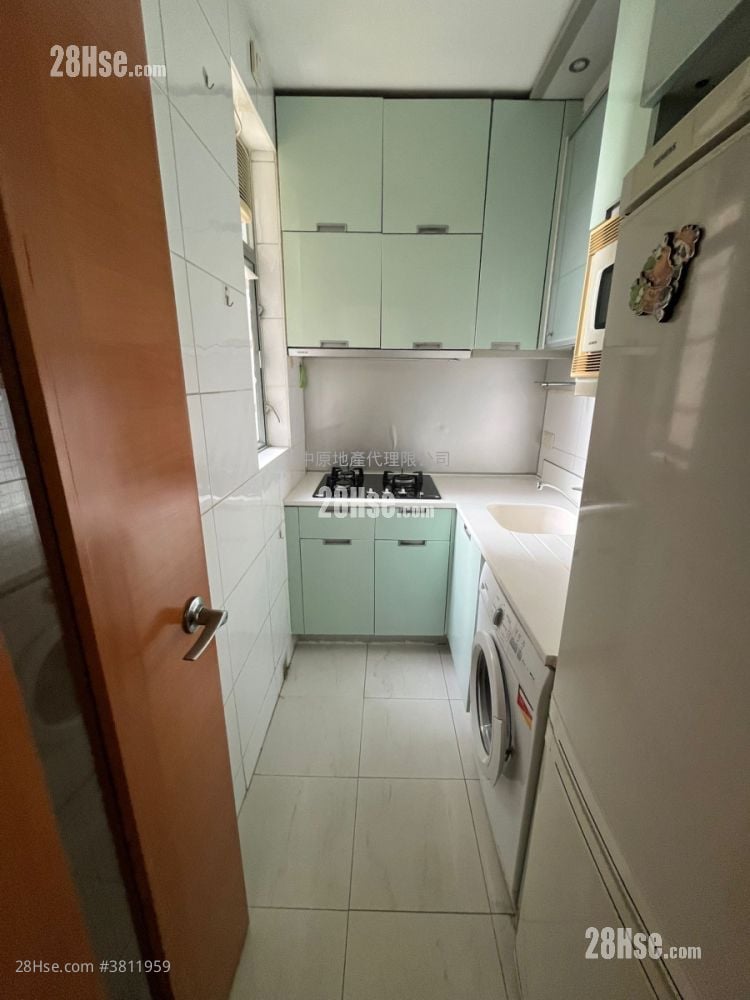 蓝天海岸 售盘 1 房 , 1 浴室 388 平方尺