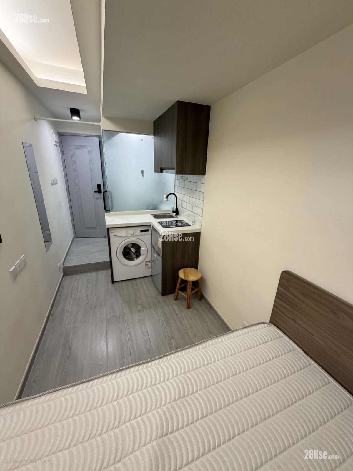 Chinese Mansion Rental 1 Bathroom 150 ft²