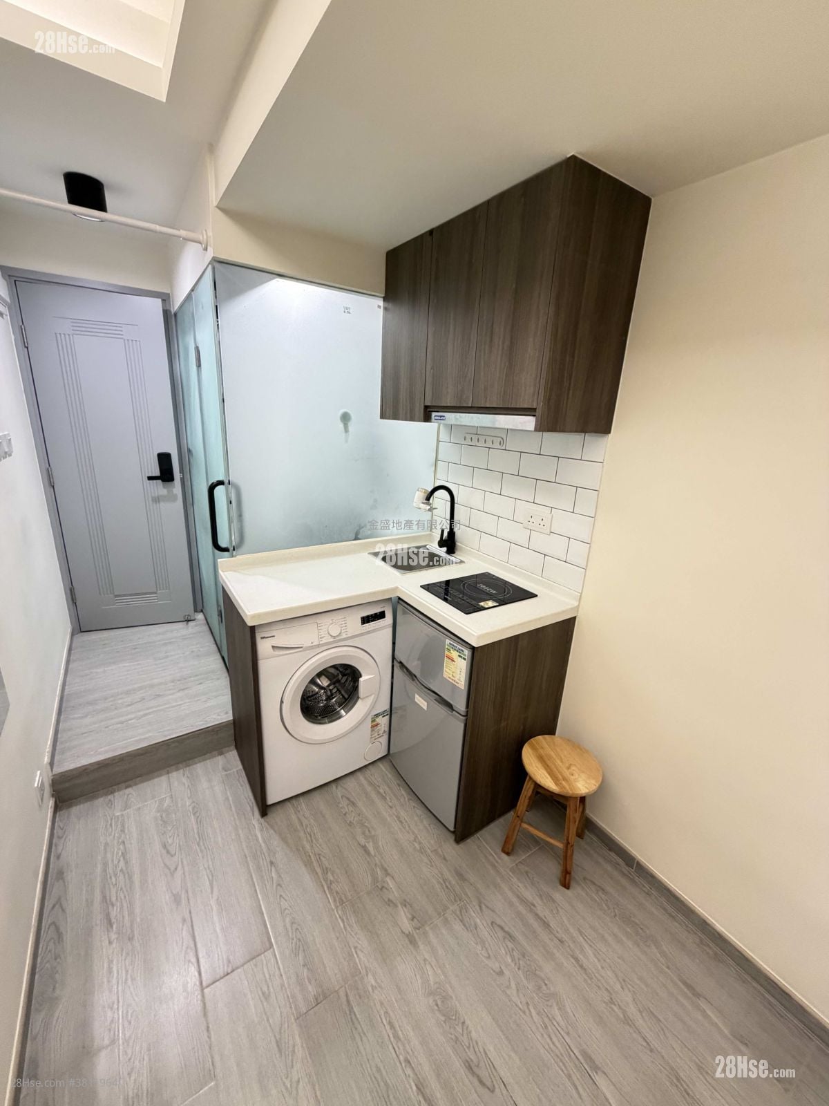 Chinese Mansion Rental 1 Bathroom 150 ft²