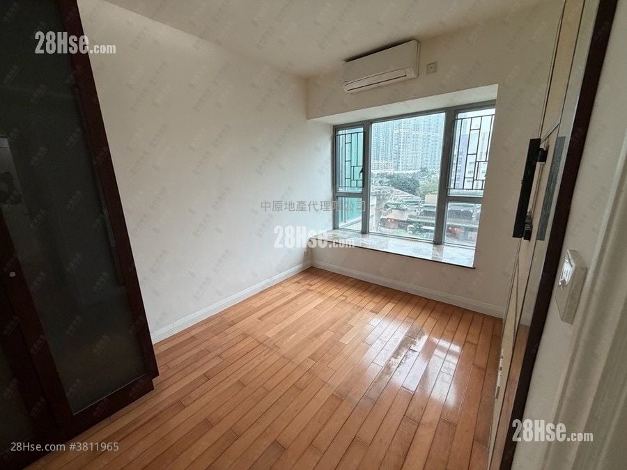 映湾园 售盘 4 房 , 2 浴室 956 平方尺