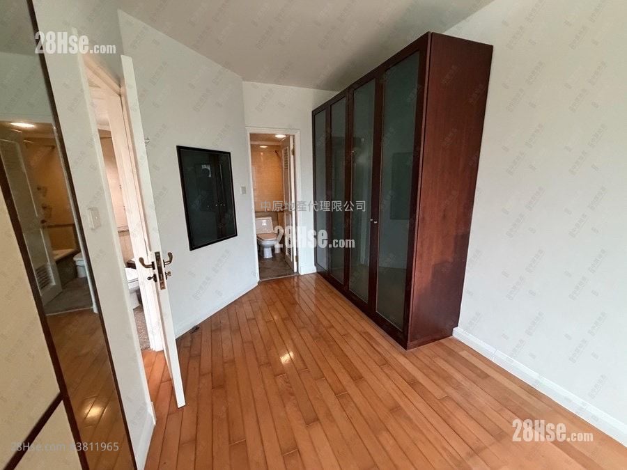 映湾园 售盘 4 房 , 2 浴室 956 平方尺