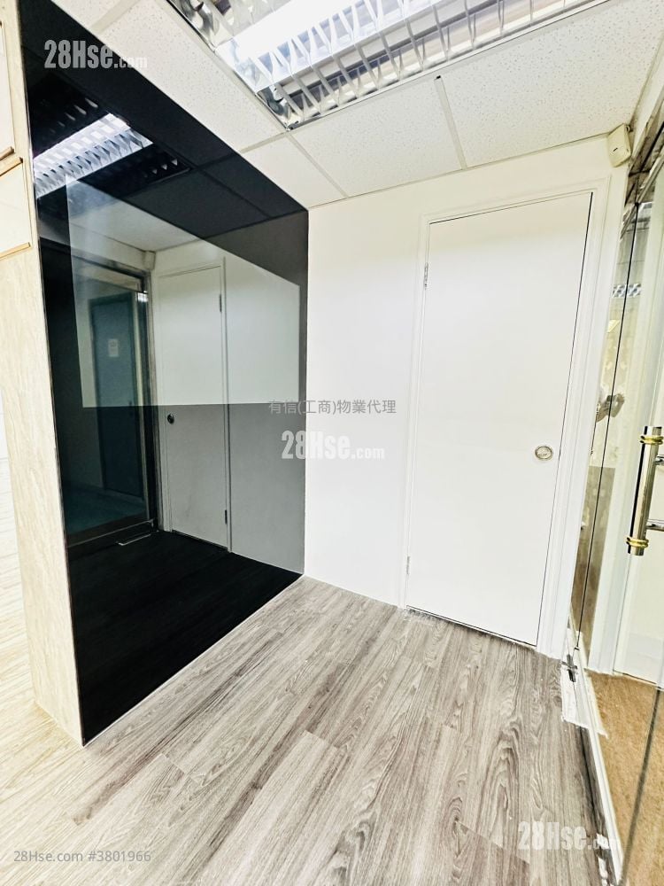 Kowloon Plaza Rental 2 Bedrooms 671 ft²