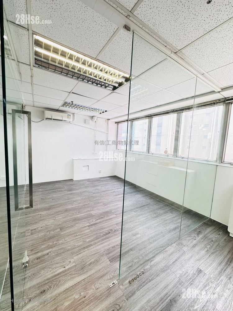 Kowloon Plaza Rental 2 Bedrooms 671 ft²