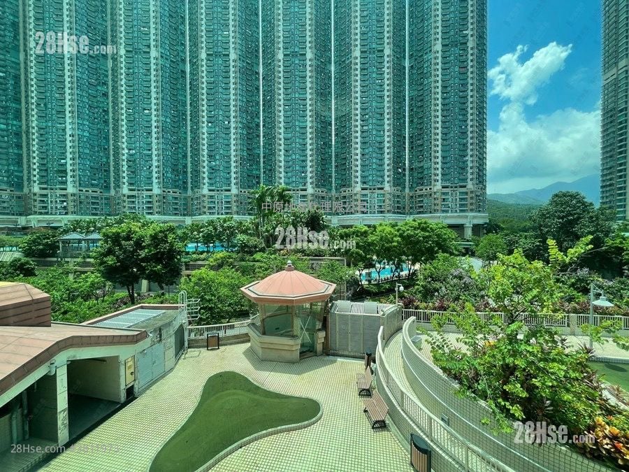 映湾园 售盘 5+ 房 2,355 平方尺