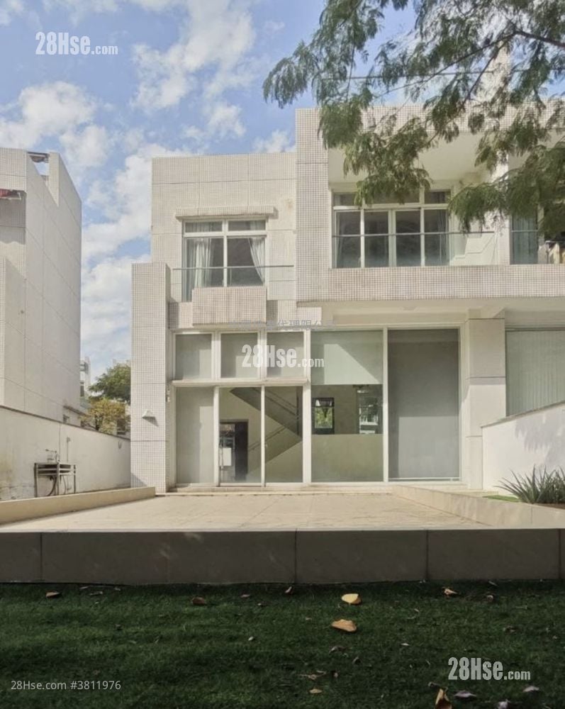 蓝天海岸 售盘 3 房 1,717 平方尺