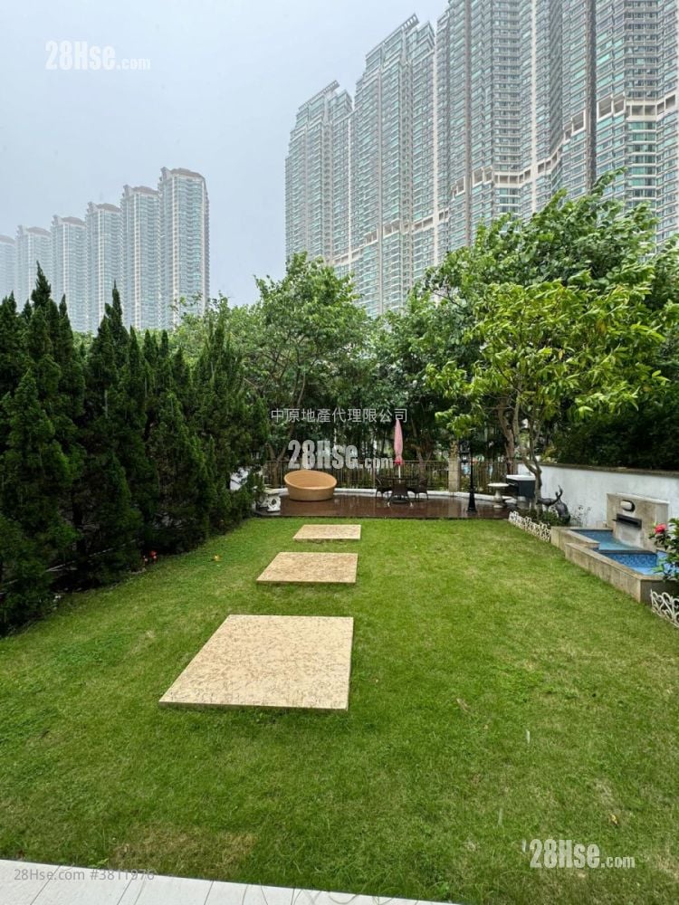 蓝天海岸 售盘 3 房 1,717 平方尺