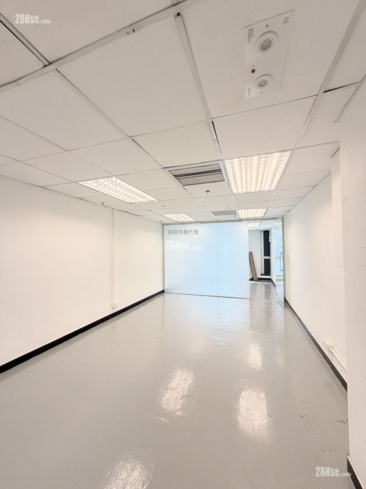 定豐中心 租盤 1 房 , 1 廁所