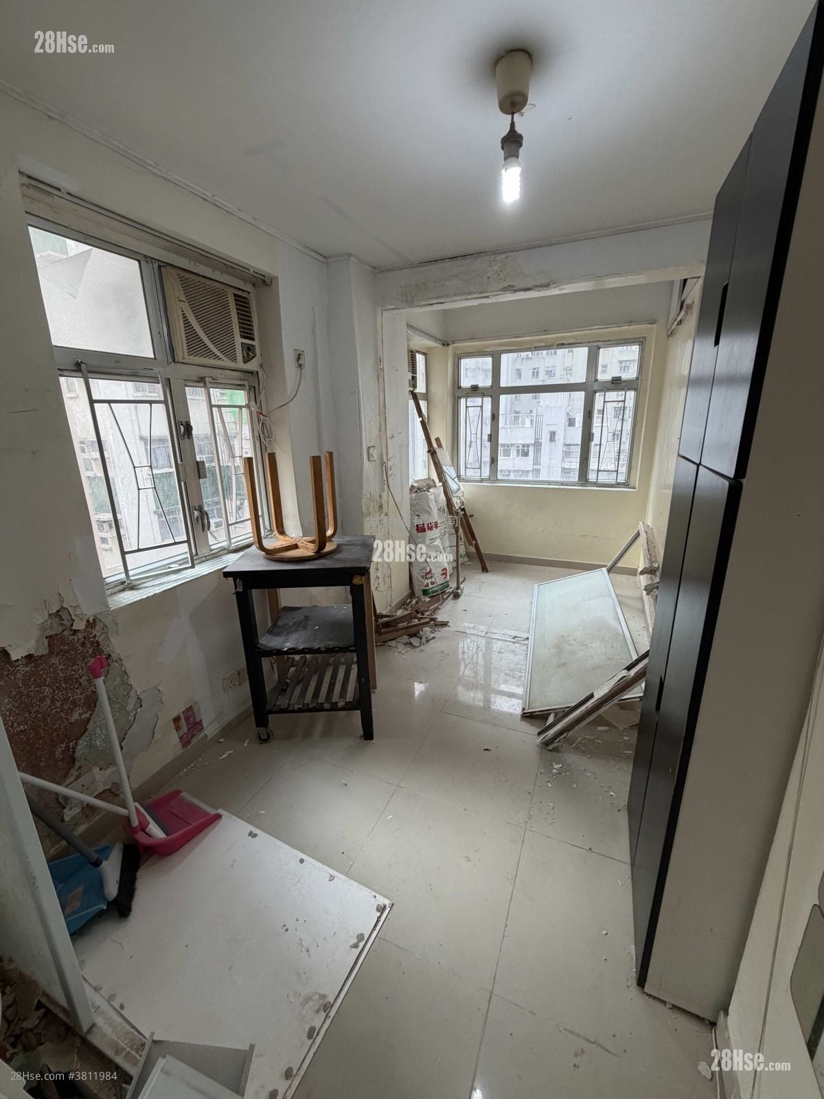 单幢楼房 售盘 3 房 , 1 浴室 367 平方尺