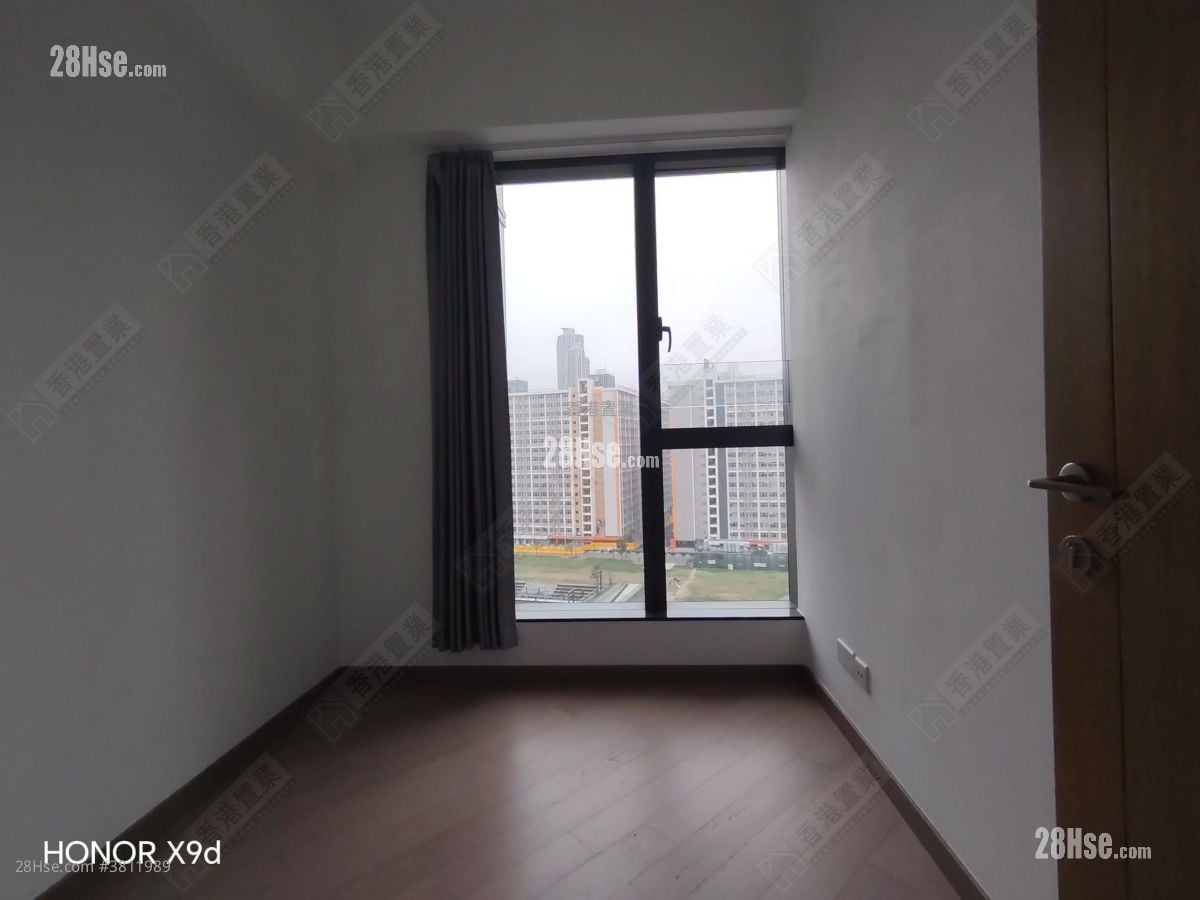 尚珒溋 售盘 4 房 , 3 浴室 760 平方尺