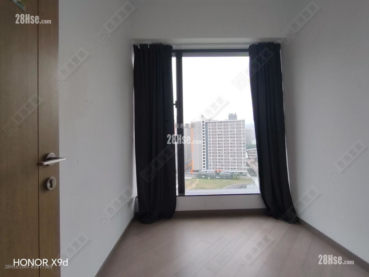 尚珒溋 售盘 4 房 , 3 浴室 760 平方尺