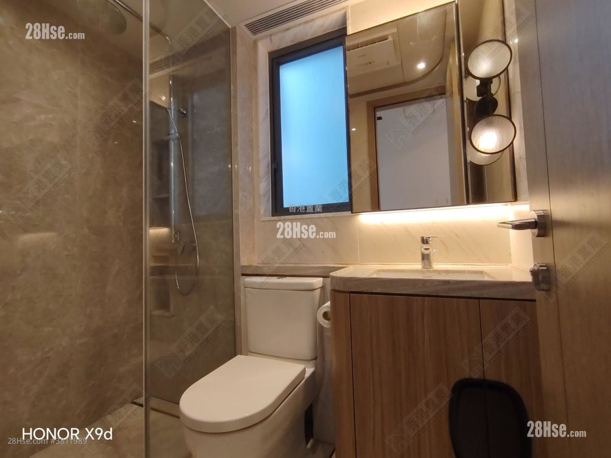 尚珒溋 售盘 4 房 , 3 浴室 760 平方尺