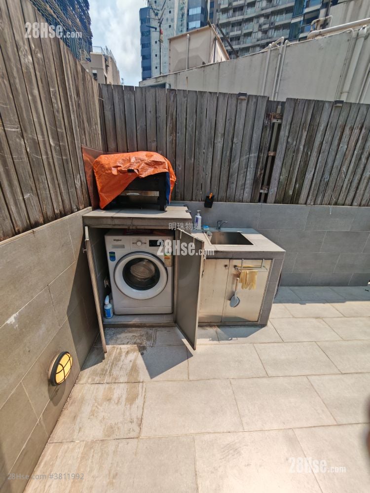 Fu Yuen Building Rental 1 Bedroom , 1 Bathroom 226 ft²