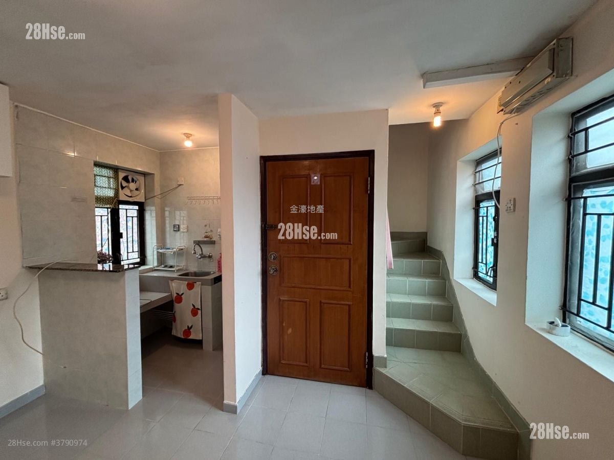 Village Rental 2 Bedrooms , 1 Bathroom