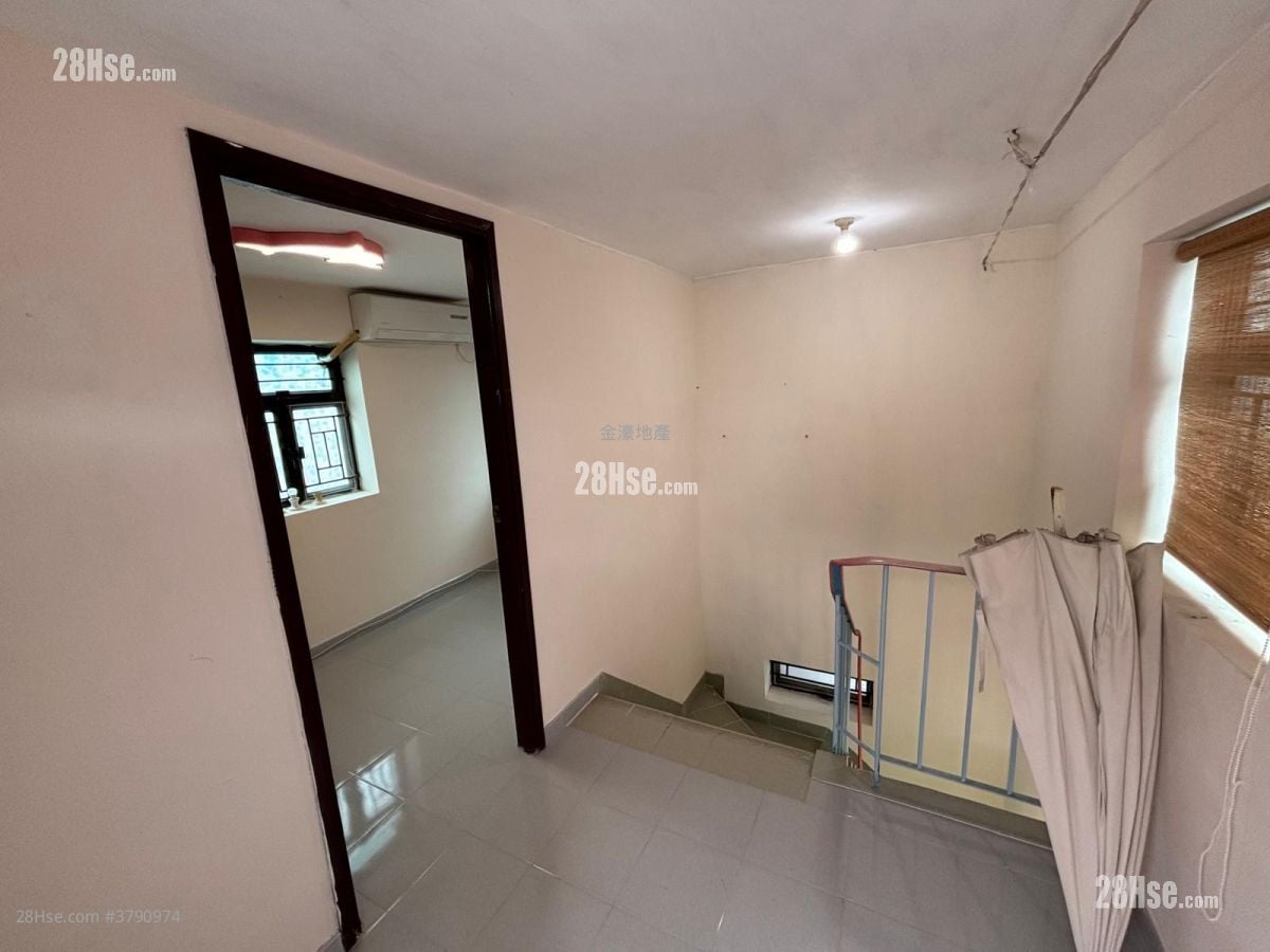 Village Rental 2 Bedrooms , 1 Bathroom