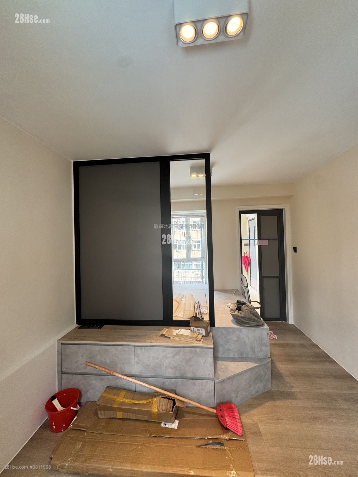 大南花園 租盤 開放式間隔 , 1 浴室 216 平方呎