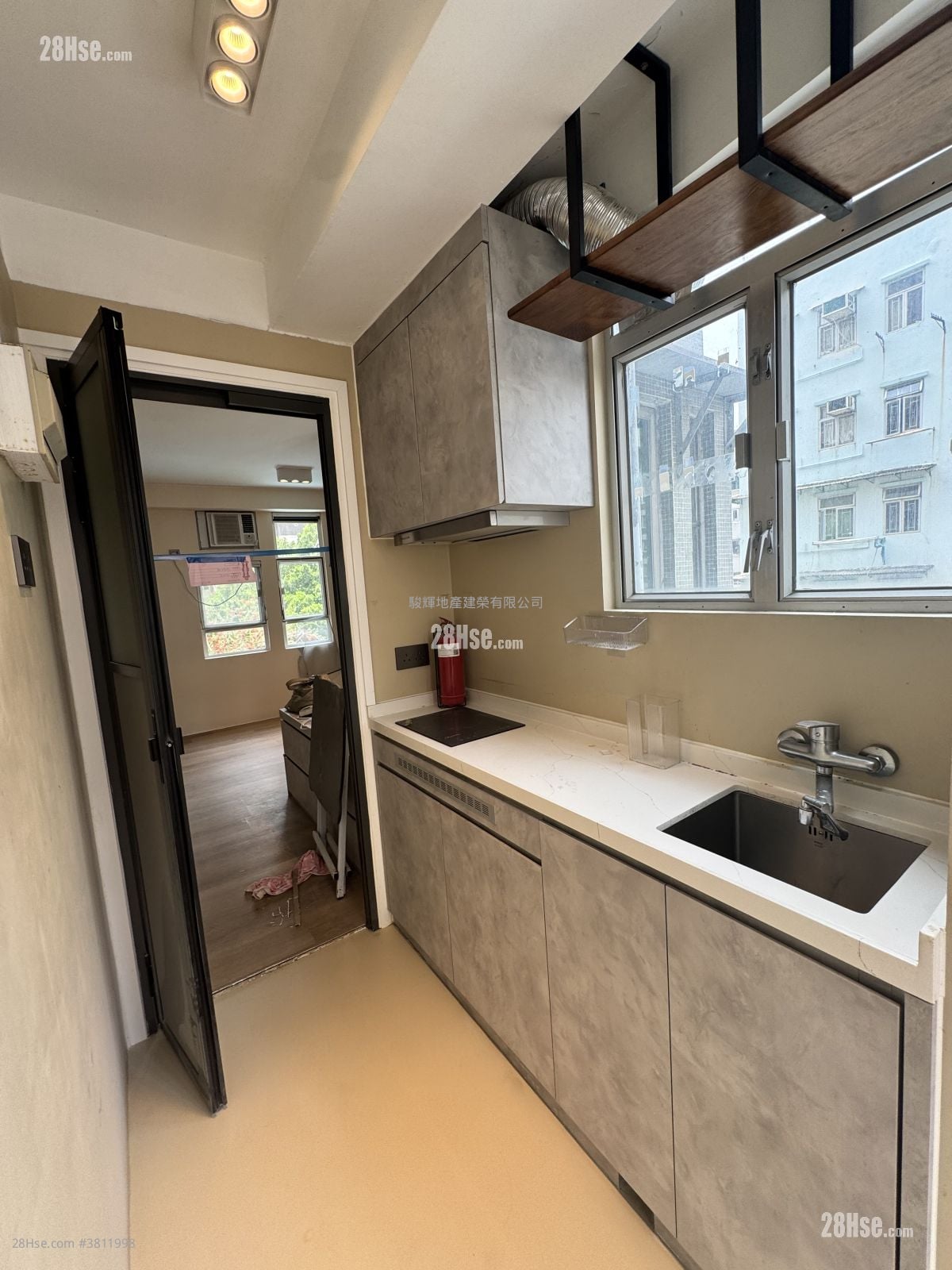 大南花園 租盤 開放式間隔 , 1 浴室 216 平方呎