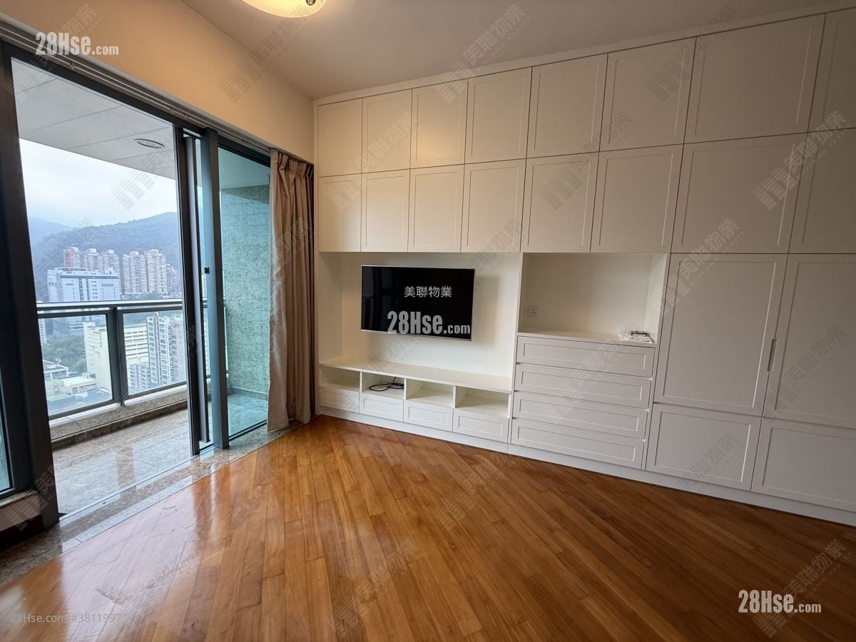 厅: 御龙山 租盘 2 房 , 1 浴室 554 平方尺