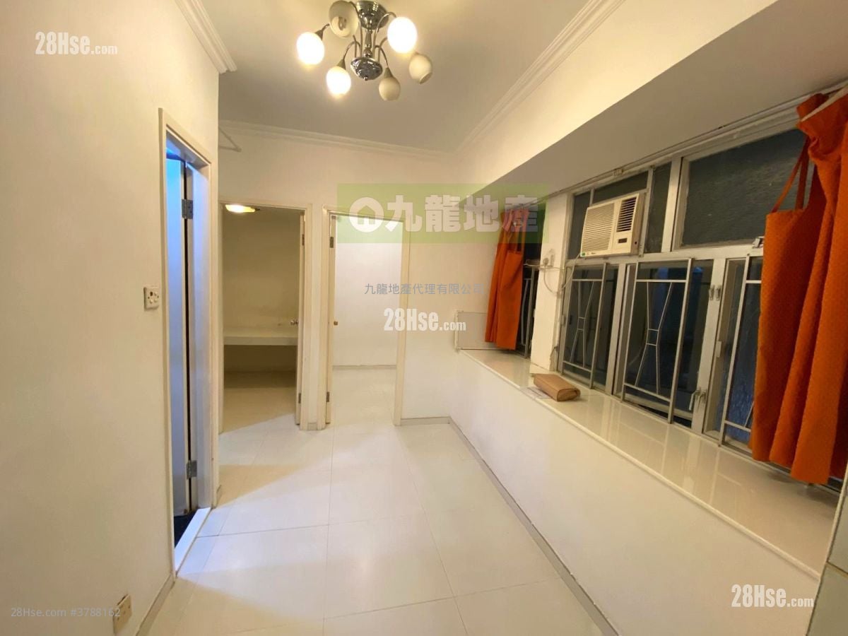 宝龄大厦 售盘 2 房 , 1 浴室 229 平方尺